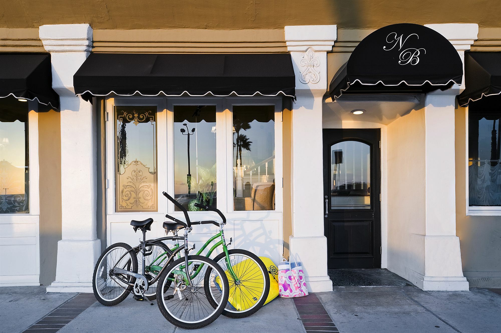 Newport Beach Hotel Luaran gambar