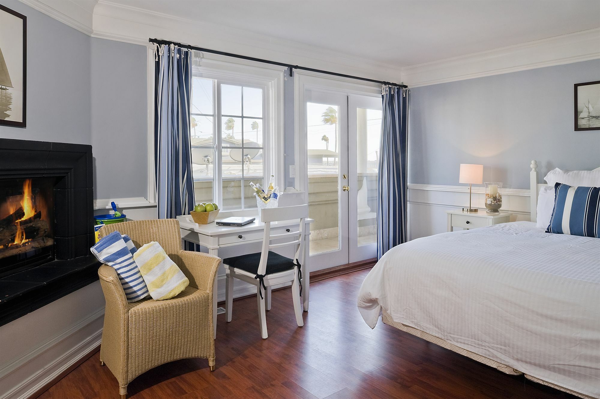 Newport Beach Hotel Luaran gambar